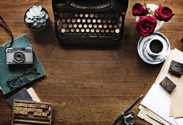 senior technical writer specialising in cryptography education